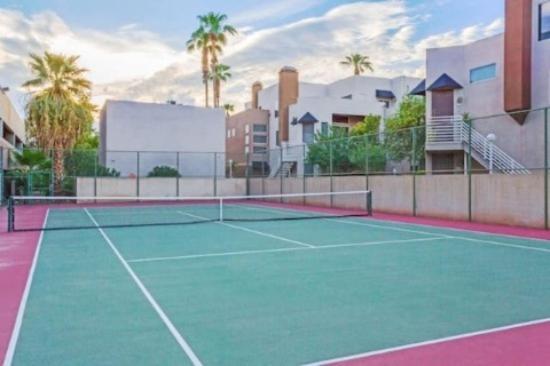 פיניקס Midtown Garden Hotel מראה חיצוני תמונה